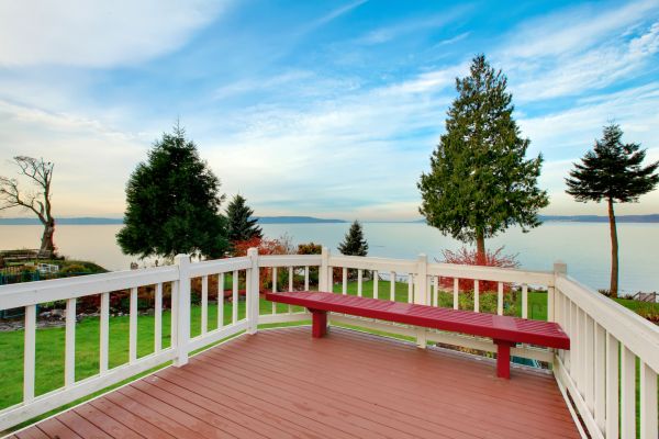 Outdoor Deck Railing Install