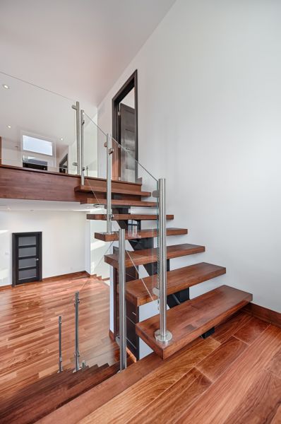 Mahogany Stairs Installation Service
