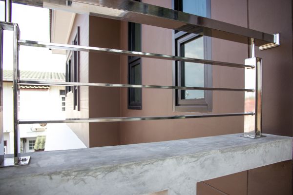 Aluminum Railing Mounting